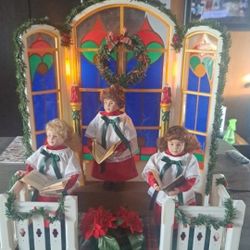 Singing Christmas Choir Church Display Animated Lights Sounds-1996 Vintage  