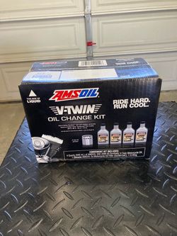 AMSOIL V-Twin Oil Change Kit