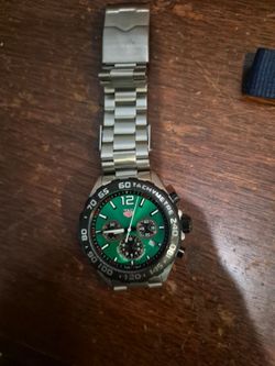 Tag Heuer  formula 1 Green dial