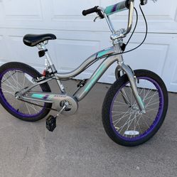 20 Inch Kids Schwinn Astrid Bike