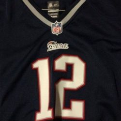 Nike New England Patriots Tom Brady #12  Jersey Size L
