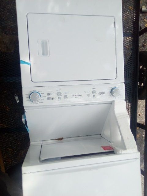 Brand New Washer And Dryer Stacked Make Offer???