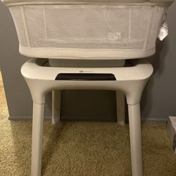 4Moms Mamaroo Bassinet