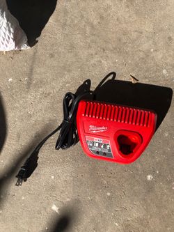 new milwaukee m12 charger