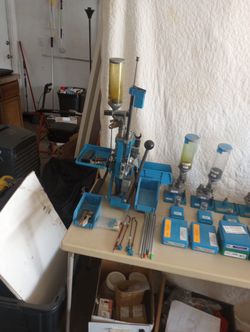 Dillon 550b Progressive Ammo Reloader