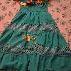 Girls dress