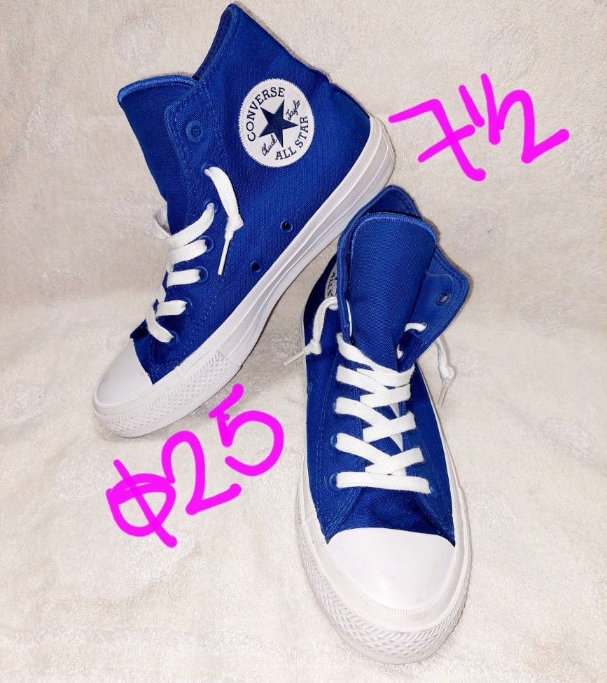 Womens Brand New Converse Size 7.5