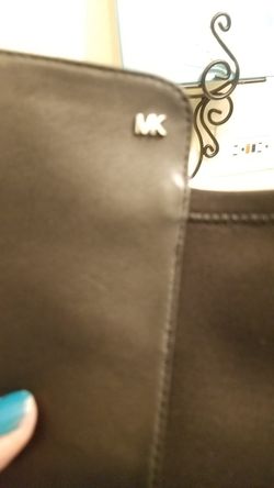 New sz5 Mkors tall boots up to the knee look at pics pls yes available