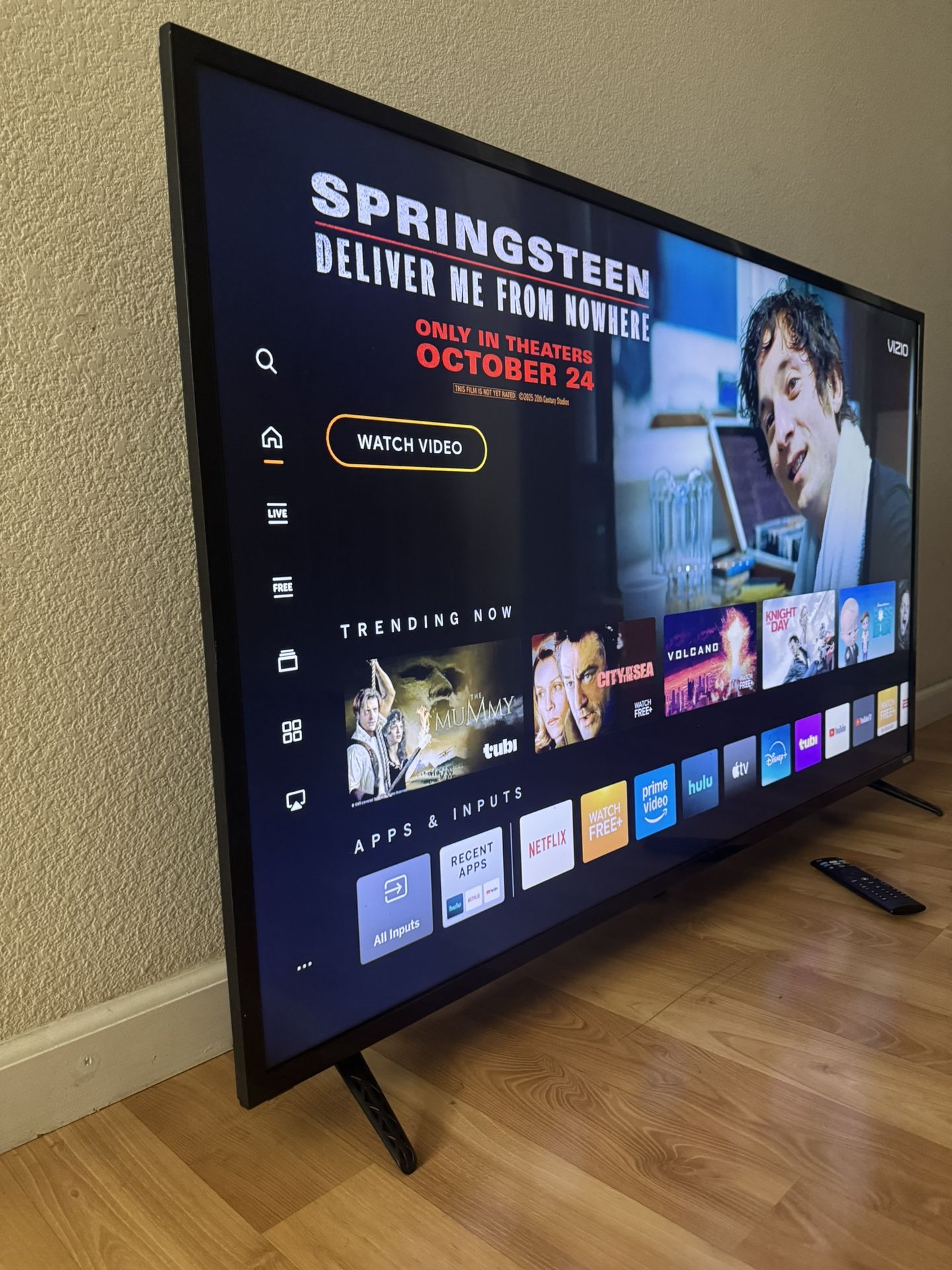 πΊ VIZIO 55β 4K Smart TV