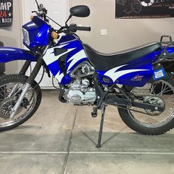 2008 KNXM MF250 250cc dirt bike