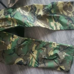 Water-resistant CAMO pants