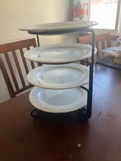 $65, 4 Tier adjustable serving plates