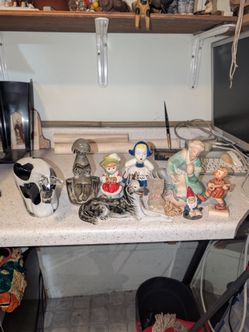 Mixed Lot of Ceramic and Porcelain Figurines