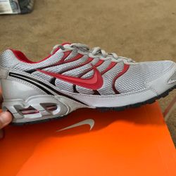 Nike Torch 4 Size 13 Brand new with box