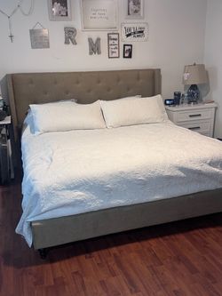King bed frame