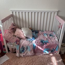 Crib/Toddler Bed