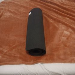 Gaiam Yoga Mat