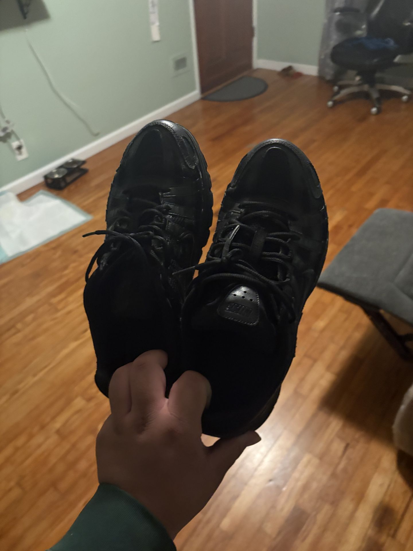 Black Nike shoes