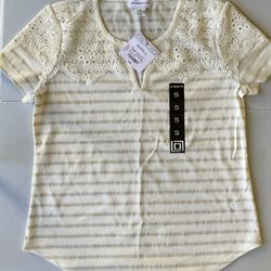 Women’s Liz Claiborne Tee Size S $8