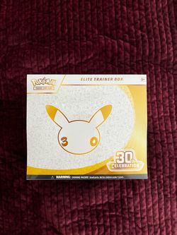 Pikachu Pokémon TCG 30th Celebration Elite Trainer Box