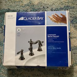 Glacier Bay Lyndhurst Bath Faucet