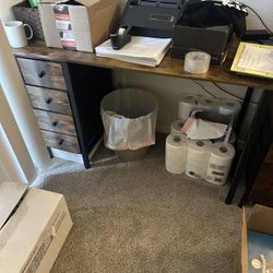 Desk Like New