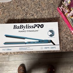 Babyliss PRO NANO TITANIUM crimping Styling Iron