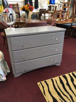 Dresser