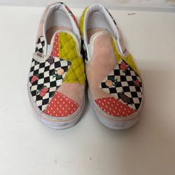 Cute Vans Size 3 (New)
