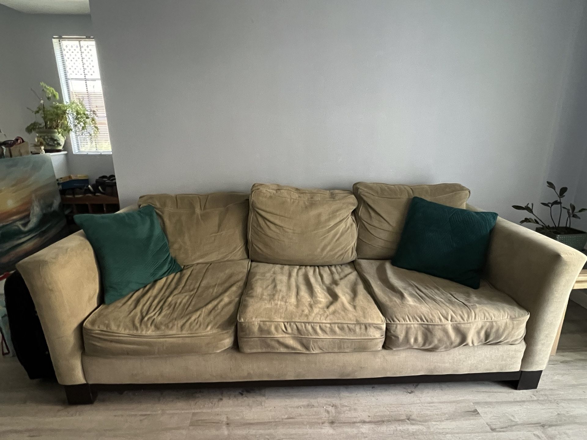 Free Sofa