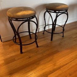 Bar Stools 