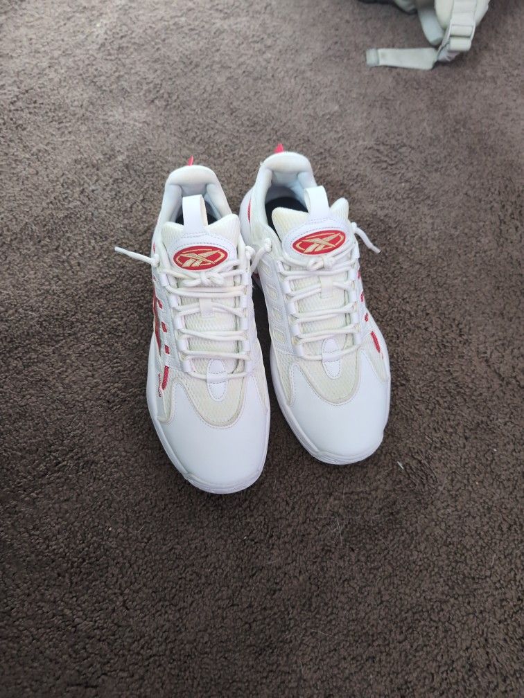 Reebok Solution Mid Size 8.5 Iverson Red/ White/ Gold Basketball Shoe