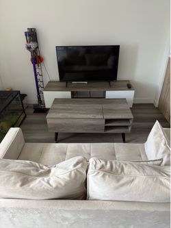 Matching Dining Room Set