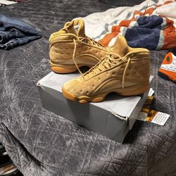 Size 10.5 Retro 13’s 