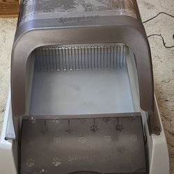 PetSafe ScoopFree Automatic Litter Box + Hood + Reusable Tray + 6 Crystal Trays