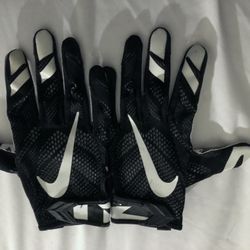Football Gloves 