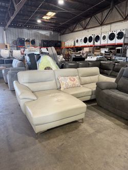 Furniture Of America Mohlin Sectional Taupe Sofa $650