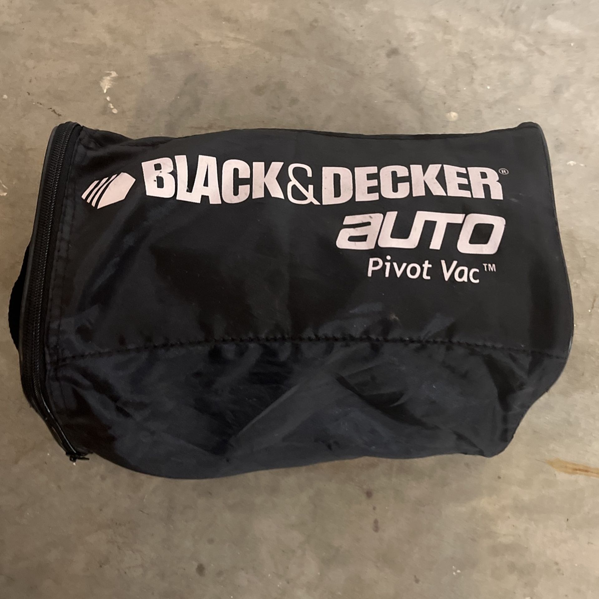 Black And Decker Auto Pivot Vac