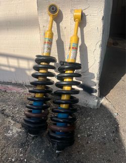 Toyota Tacoma  FRONT SHOCKS