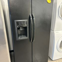 HE Black Side By Side Refrigerator 