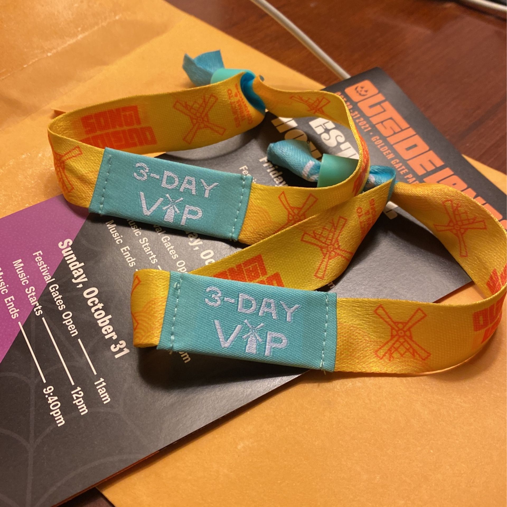 Outside Lands 2021 VIP Wristbands (2)