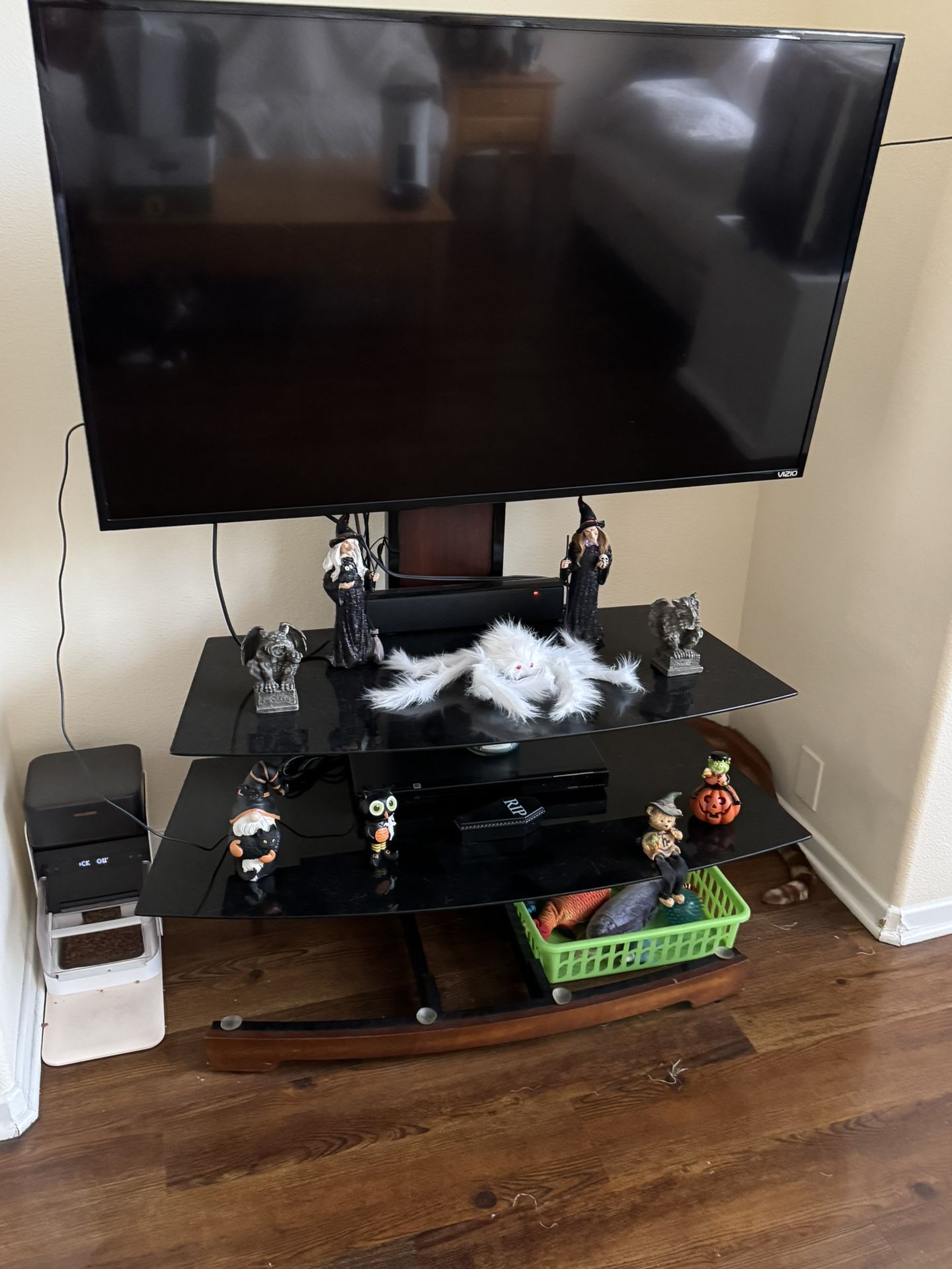 Tv Stand W/Glass Shelves