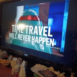 40 Inch Vizio Flat Screen TV Beautiful Picture Excellent Condition Moving Muscle Not A Smart TV