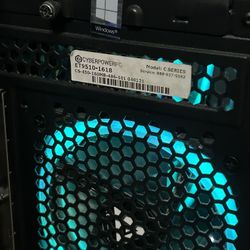 Pc and monitor ( Run Very Good Like New And I Am Willing To Drop Price )