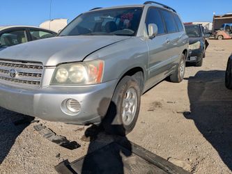 2003 Toyota Highlander PARTS @ U-Pull Auto Parts DD3899