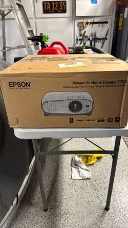 Powerlite Home Cinema Home theater projector