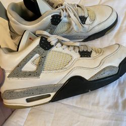 Jordan 4s