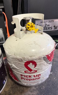 $40 propane tank new and full