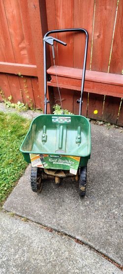 Scotts Turf Builder EdgeGuard Mini – $20