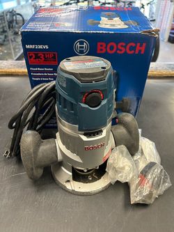 Bosch 15 Amp 3-1/2 in. 2.3 HP Corded Electric Variable Speed Router Kit